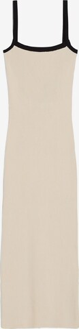 Bershka Gebreide jurk in Beige: voorkant