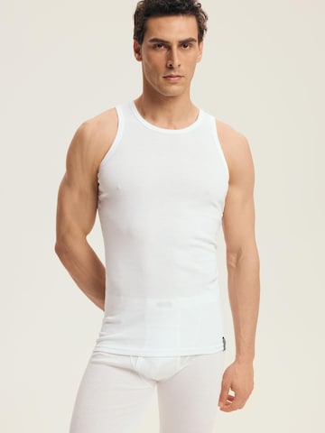 Henderson - Camiseta 'Unterhemd M 100, Achselhemd mit Rundhalsausschnitt XXL' en blanco
