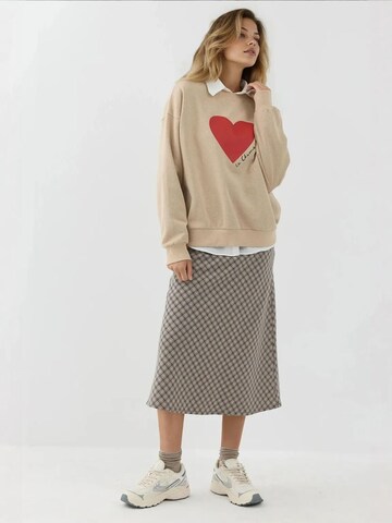 Hiccup Rock in Beige