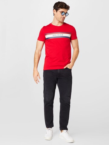 TOMMY HILFIGER T-Shirt in Rot