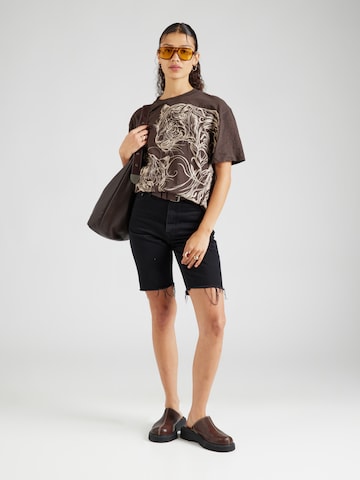 T-shirt 'PANTHERS' GUESS en marron