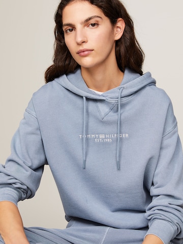 TOMMY HILFIGER Sweatshirt i blå