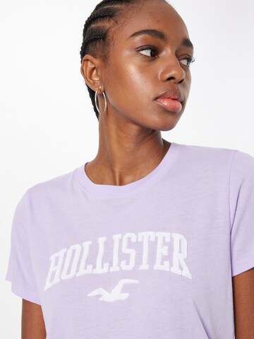 HOLLISTER T-Shirt in Lila