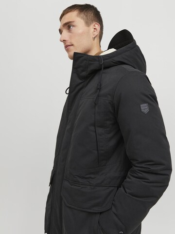 JACK & JONES Vinterparkas 'Clip' i svart