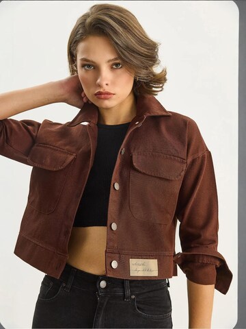 Bianco Lucci - Casaco meia-estação em castanho