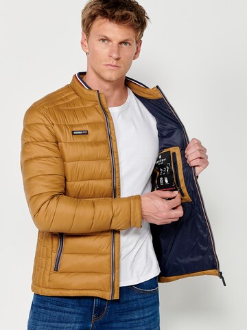 KOROSHI Übergangsjacke in Braun