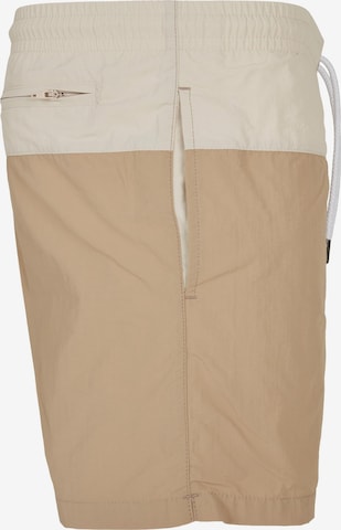 Shorts de bain Urban Classics en beige