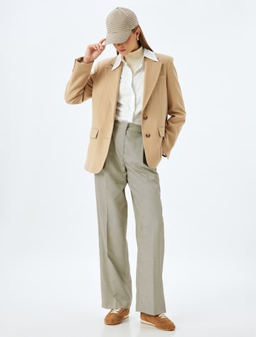 Koton Regular Pleat-front trousers in Brown