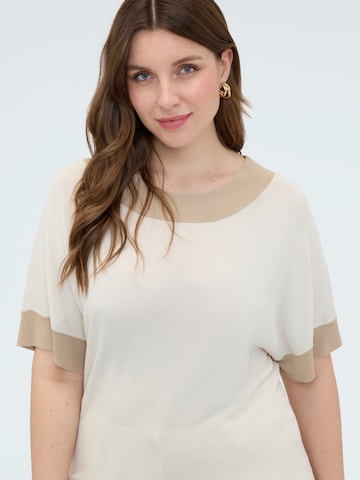 Fiorella Rubino Trui in Beige