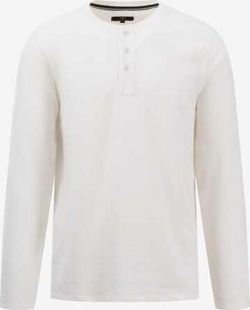 FYNCH-HATTON Shirt in White: front