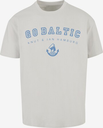 F4NT4STIC Shirt 'Go Baltic Ostsee Knut & Jan Hamburg' in Grey: front