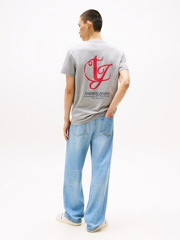 Tommy Jeans Shirt in Grey