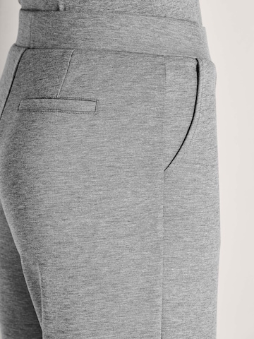 Loosefit Pantalon MADELEINE en gris