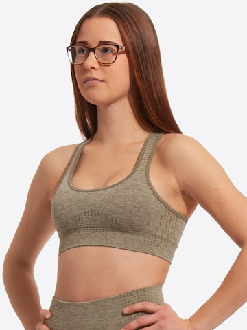 Stark Soul Bustier Sport bh in Groen: voorkant
