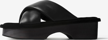 juoda L37 HANDMADE SHOES Šlepetės 'MOON OVER TOKYO': priekis