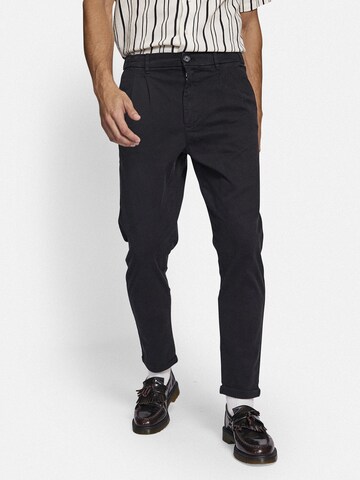 Redefined Rebel Regular Hose 'Jacko' in Schwarz: predná strana