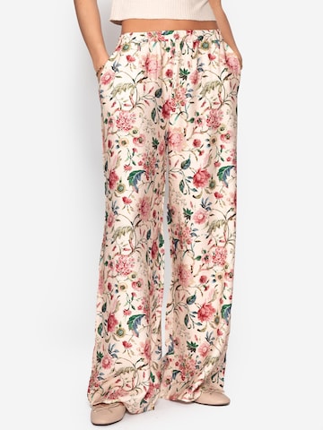 SASSYCLASSY Regular Hose‌‌‌‌ in Beige