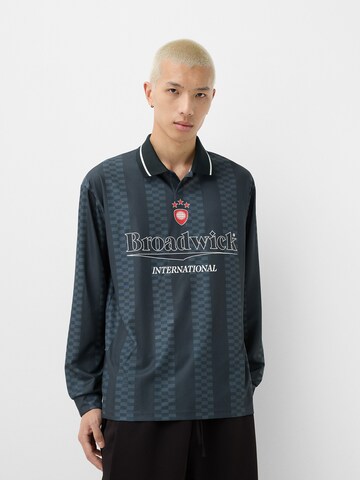 Bershka Bluser & t-shirts i grøn: forside