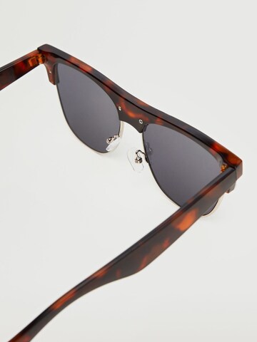 MANGO Sonnenbrille 'CLARA' in Braun