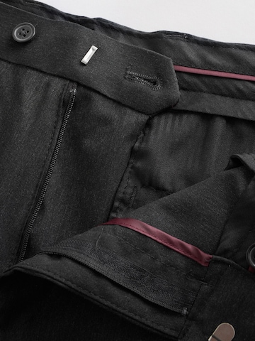 Next Обычный Плиссированные брюки в Серый