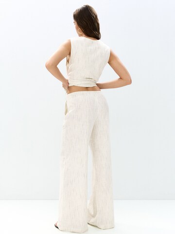 Wide Leg Pantalon Pull&Bear en beige