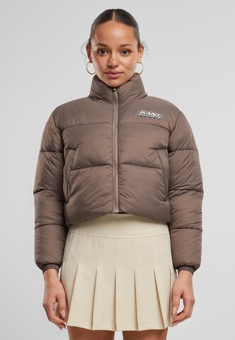 Giacca invernale di Karl Kani in beige: frontale