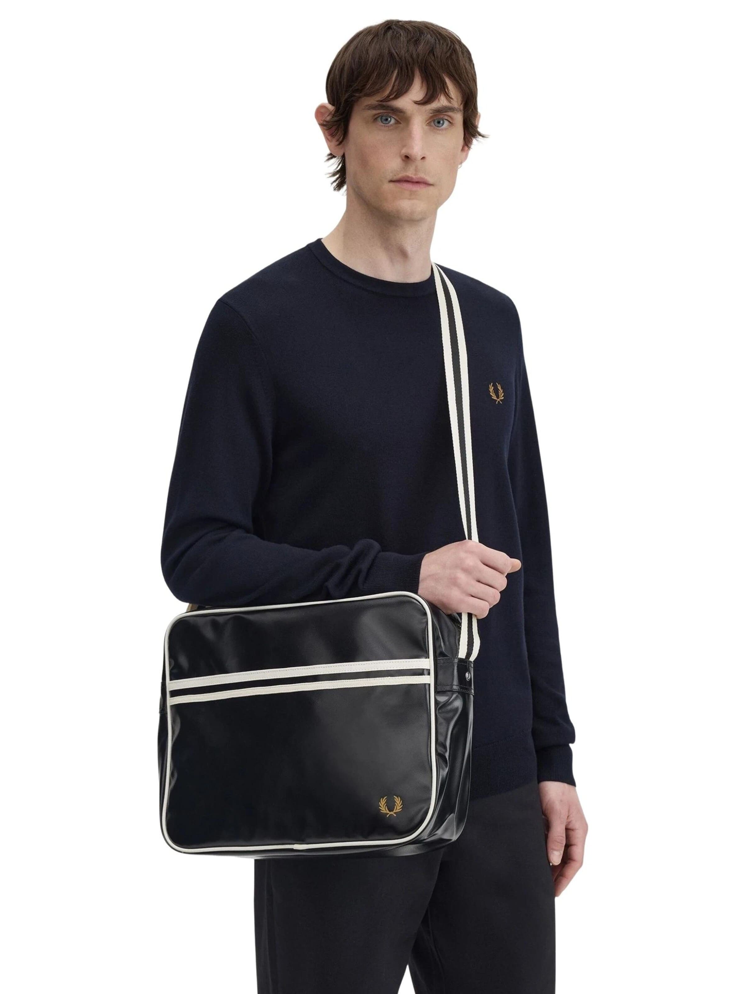 Fred PerryMessenger torba preko ramena 'Bolso fred perry negro franjas asa larga logo bordado' - crna boja