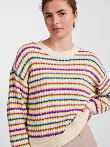 YAS Sweter 'Boogie' w kolorze beżowy