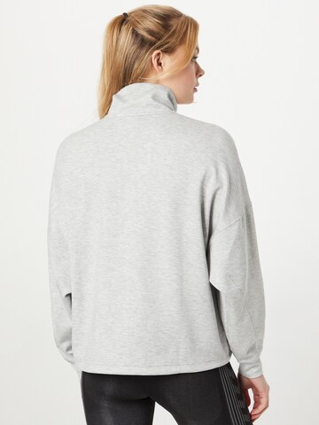 aim'n Athletic Sweatshirt in Grey