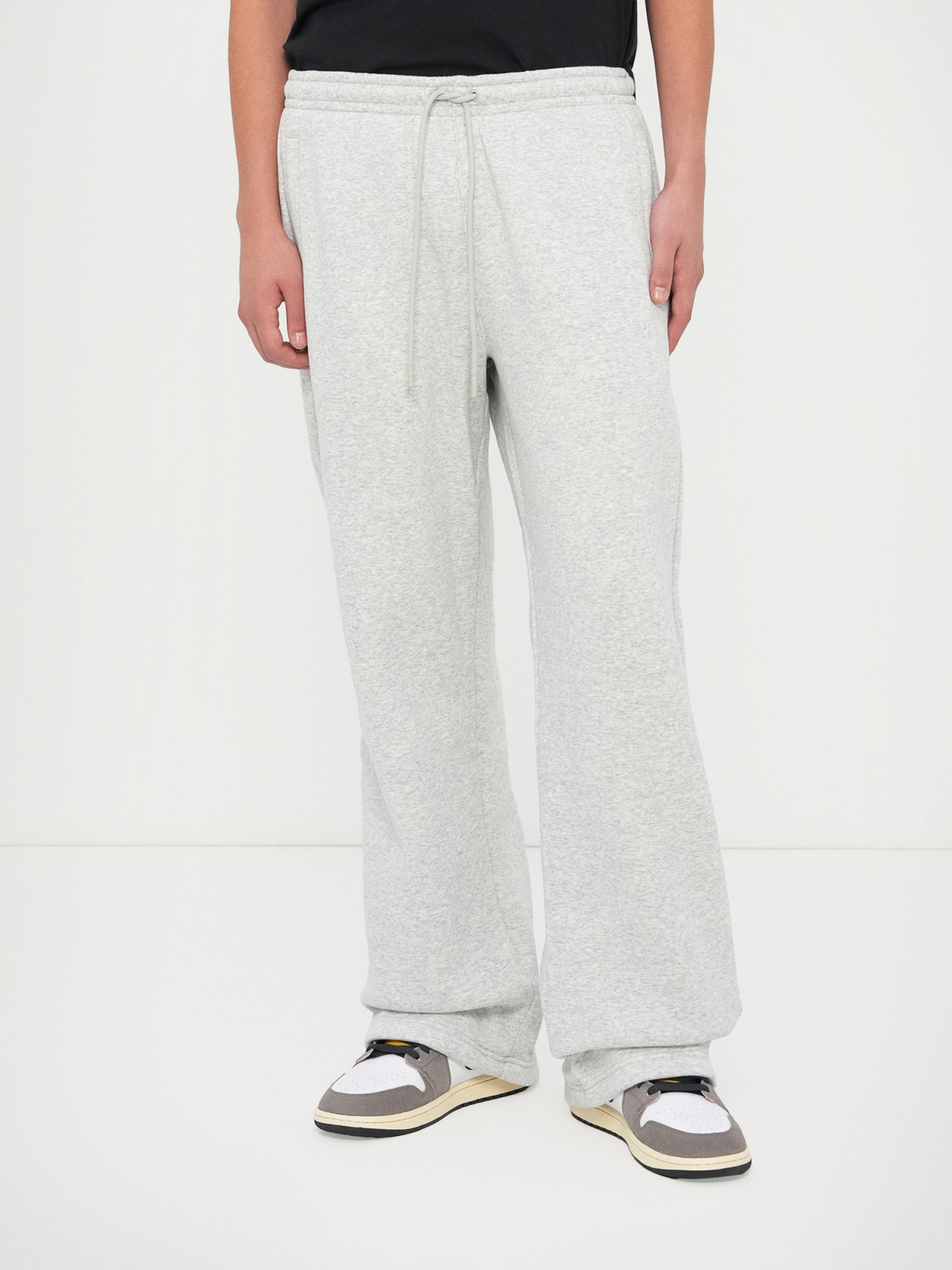 light grey jordan sweatpants