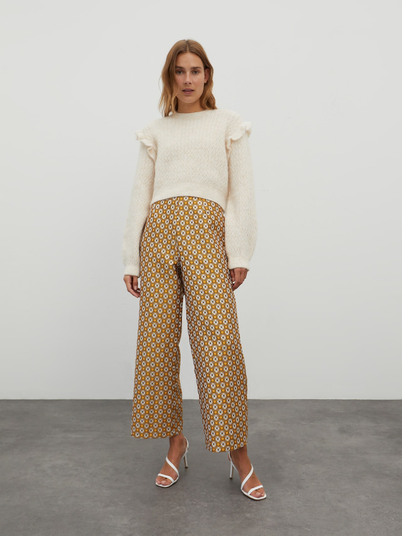 EDITED Trui 'Zera' Beige