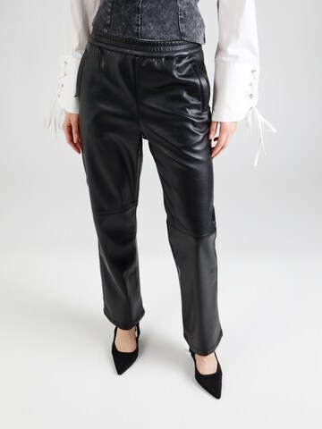 Regular Pantalon GARCIA en noir : devant