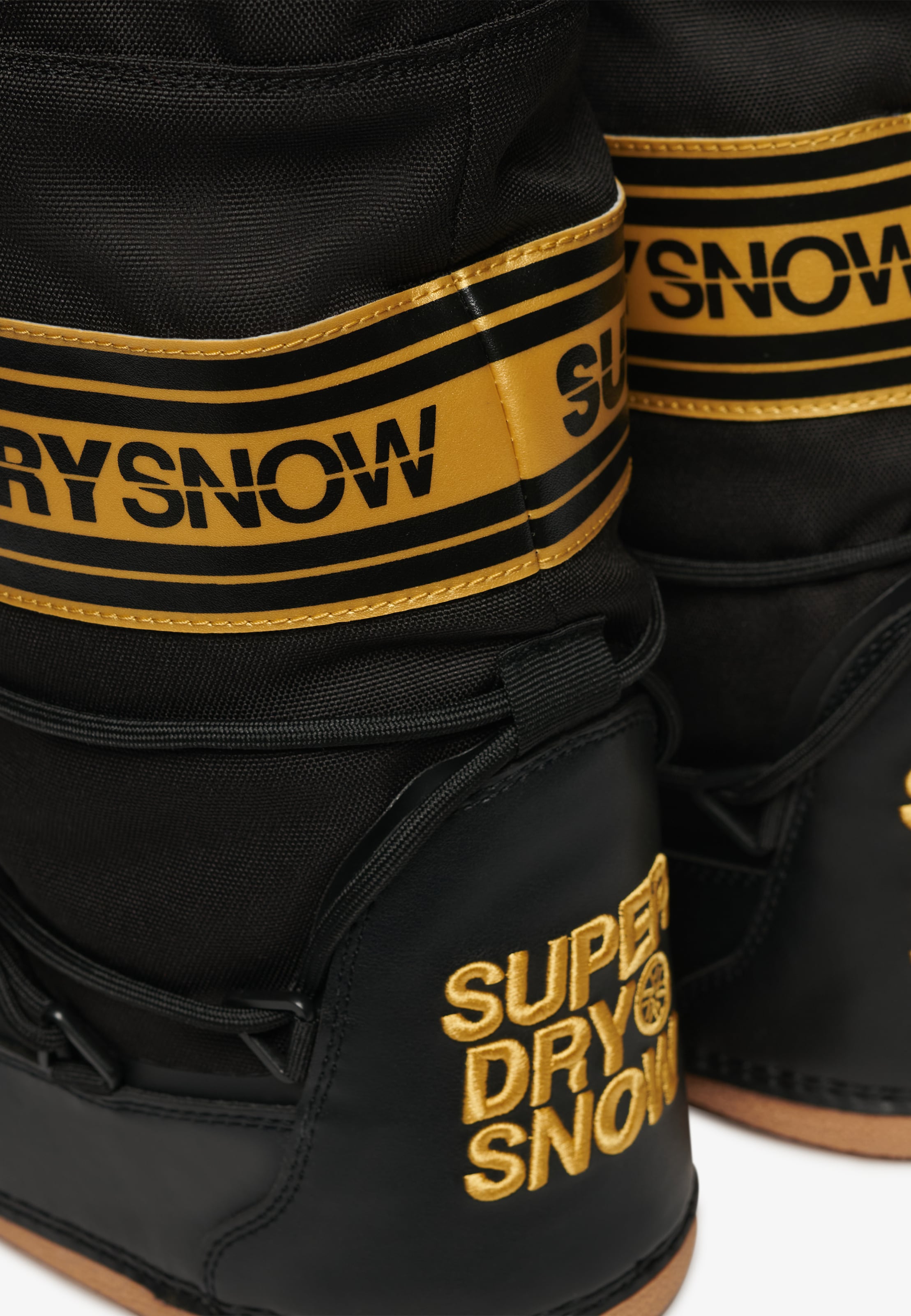 Superdry & Co Snowboots in Roze