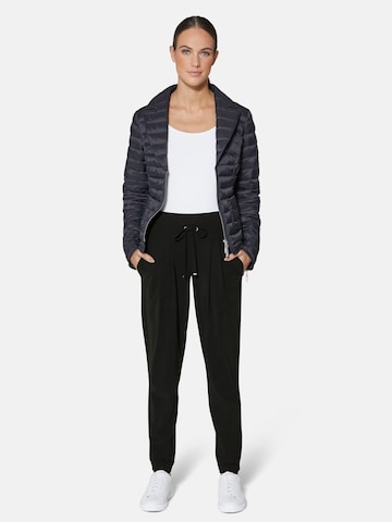 Effilé Pantalon à pince MADELEINE en noir