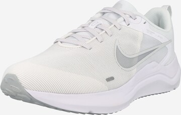 NIKE - Sapatilha de corrida 'Downshifter 12' em branco: frente