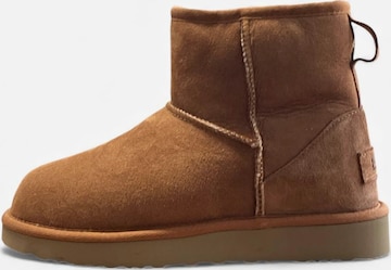 Begoria Booties 'Suede' in Beige: front