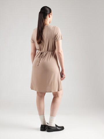 Robe 'VMCSAVANNAH' Vero Moda Curve en beige
