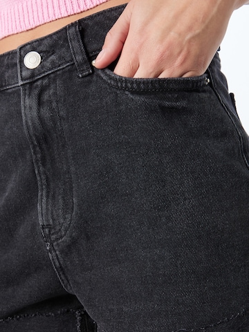 NEW LOOK Regular Jeans 'TIANA' in Black