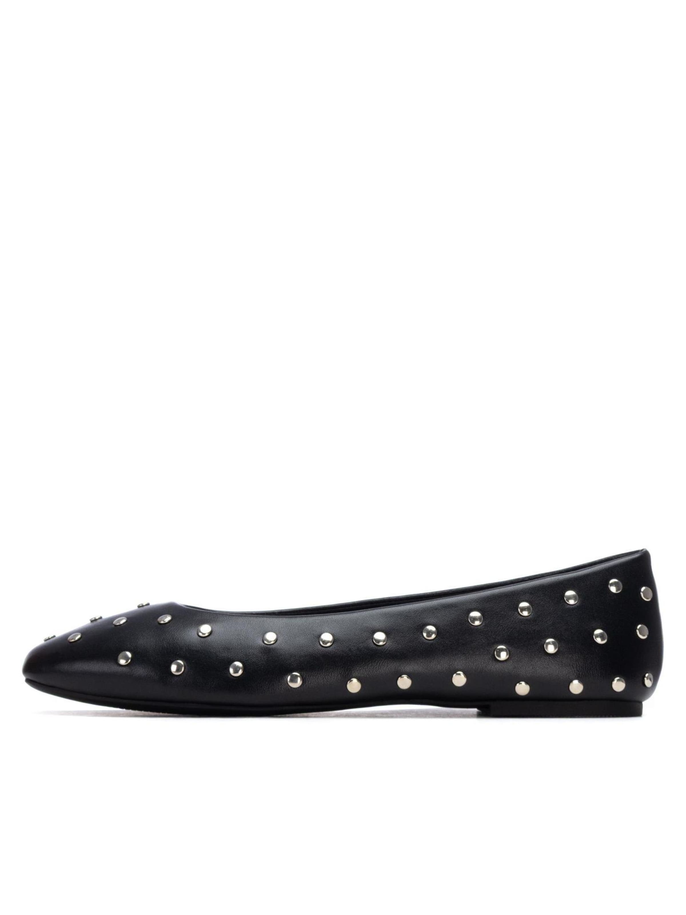 Xti Sandals in Black: front