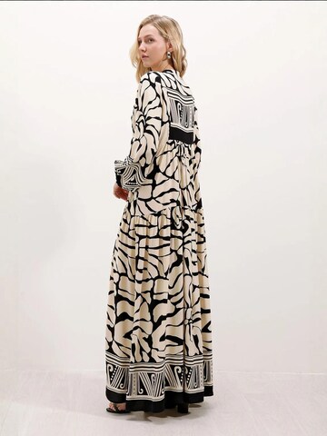 Robe Bigdart en beige