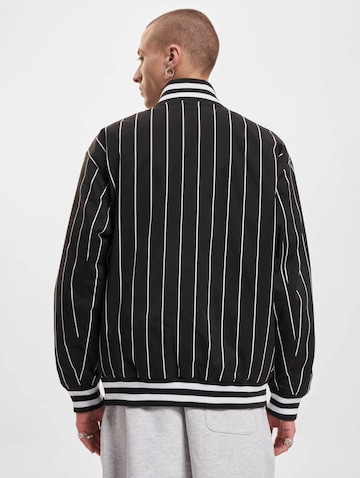 Tommy Jeans Between-Season Jacket in Black