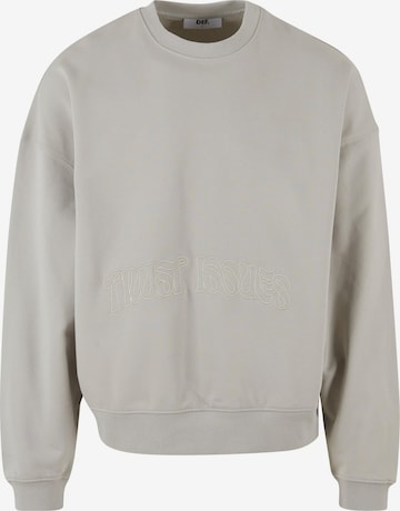 DEF Sweatshirt ' Trust Issues' in Grey: front