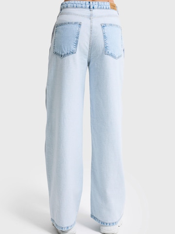 Baggy Jean 'REVERSE BAGGY MID RISE JEANS' IT'S BASIC en bleu