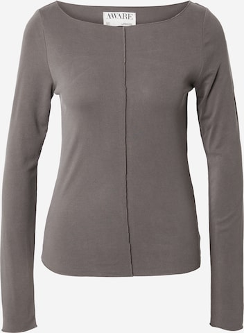 Aware Shirts 'VMMaggie' i grå: forside