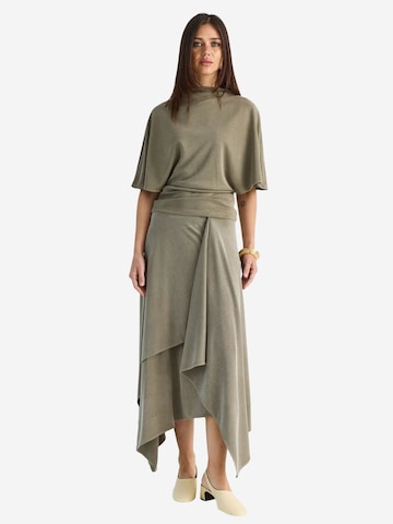 Tailleur 'Zweiteiliges Set' di Bianco Lucci in verde: frontale