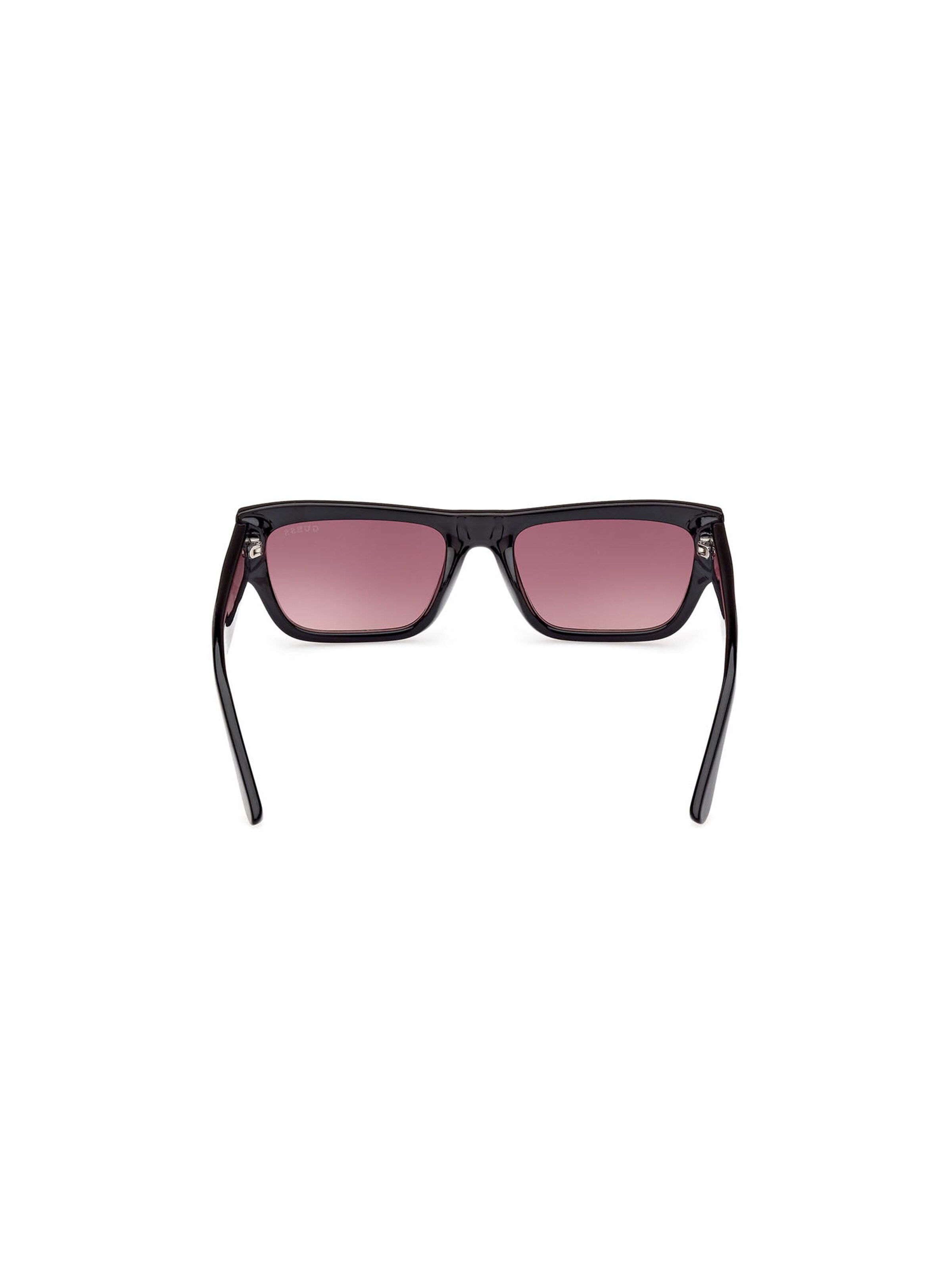 GUESS Sonnenbrille in Schwarz