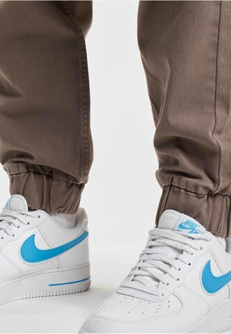 DEF Tapered Cargohose in Braun