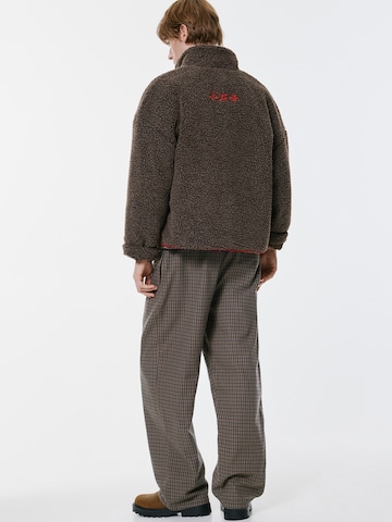 Pull&Bear Tussenjas in Bruin