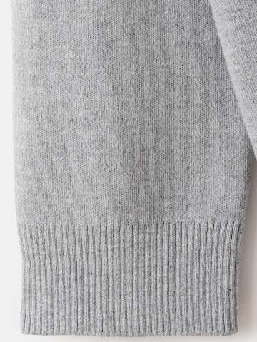 MANGO Strickjacke 'BRUNINS' in Grau