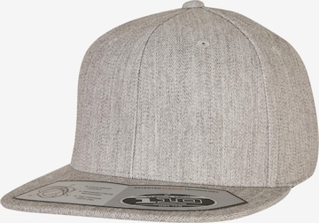 Cappello da baseball '110 Fitted' di Flexfit in grigio: frontale